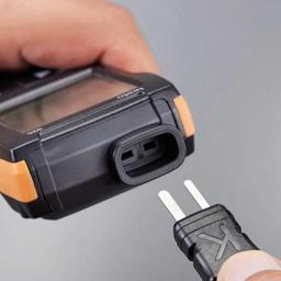 Testo 925 เครื่องวัดอุณหภูมิดิจิตอล 1ช่อง (App Connection) | Max.1000°C-small-photo1
