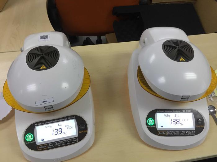 เครื่องวิเคราะห์ความชื้น ด้วยอินฟราเรด (Infrared Moisture Analyzer)-photo0