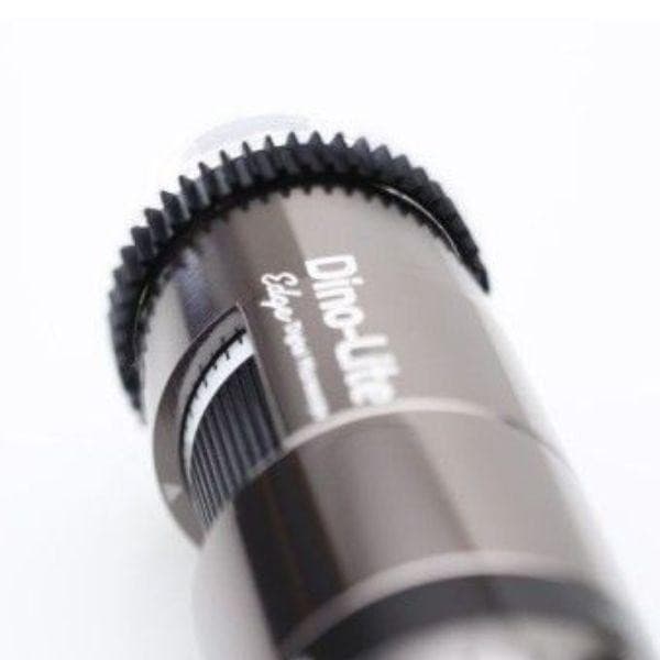 Dino-Lite AM-7115MZT Handheld Digital Microscope image