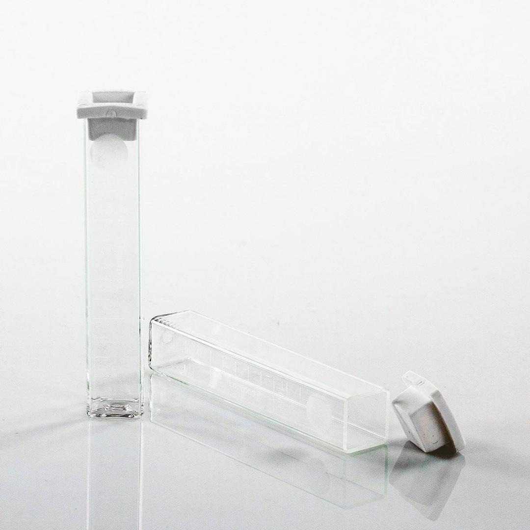 Lovibond-354240 Glass Cell 13.5 mm. (10ml) with stpper (1 pc)-photo1
