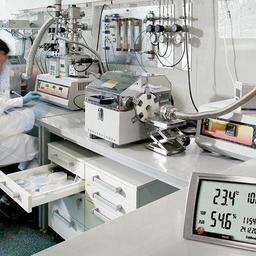 Testo 622 เครื่องวัดอุณหภูมิ ความชื้นสัมพัทธ์และแรงดันบรรยากาศ image