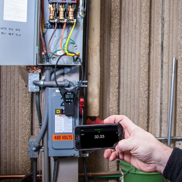 FLIR CM57-2 แคลมป์มิเตอร์ AC 30 ถึง 3000 A image