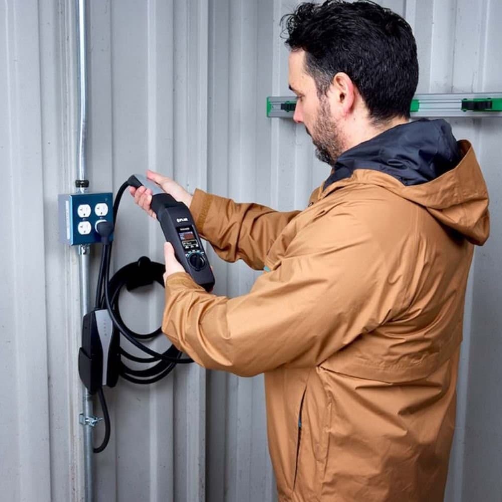 FLIR EV45-NACS อะแดปเตอร์ทดสอบ EV Charger พร้อมหัวต่อแบบ NACS และตัวแปลง Type 1 image