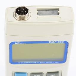 Lutron EMF-839 เครื่องวัดสนามแม่เหล็กไฟฟ้า RF แบบ 3 แกน ความถี่ 100 kHz ถึง 3 GHz พร้อม Data Logger-small-photo1