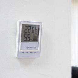 LP3300 เครื่องวัดอุณหภูมิและความชื้น | Indoor image