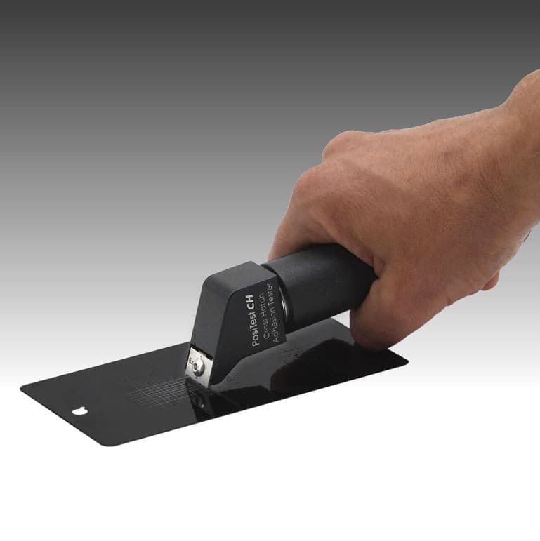 DeFelsko CHKITISO6X3 เครื่องทดสอบการยึดเกาะของสารเคลือบแบบ Cross Hatch  | with 6 x 3 mm Blade เครื่องทดสอบการยึดเกาะของสารเคลือบแบบ Cross Hatch มาพร้อมใบมีด Specified Blade 1 mm ช่วงการวัด 121 – 250 μm มาตรฐาน ISO 2409 ยี่ห้อ DeFelsko, USA