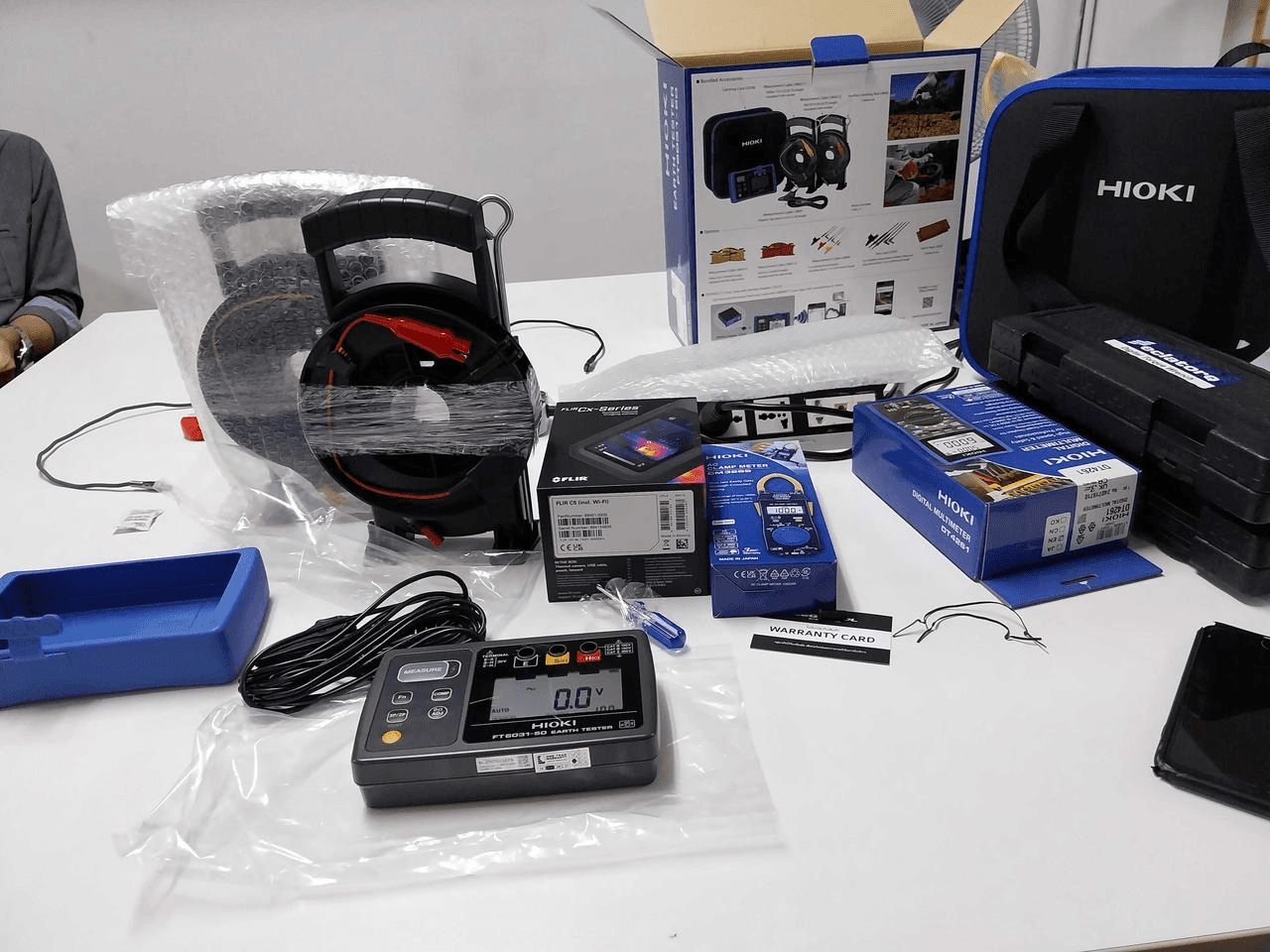 ส่งมอบและสอนการใช้งานเครื่องมือวัดงาน Solar Cell-photo1