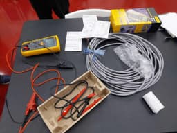 สอนการใช้เครื่อง Fluke-1507 สำหรับวัดสายไฟ_01-small-photo1