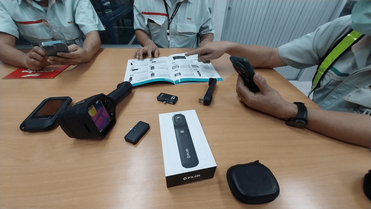 Demo กล้องถ่ายภาพความร้อน Flir ในงาน maintenance  -photo1