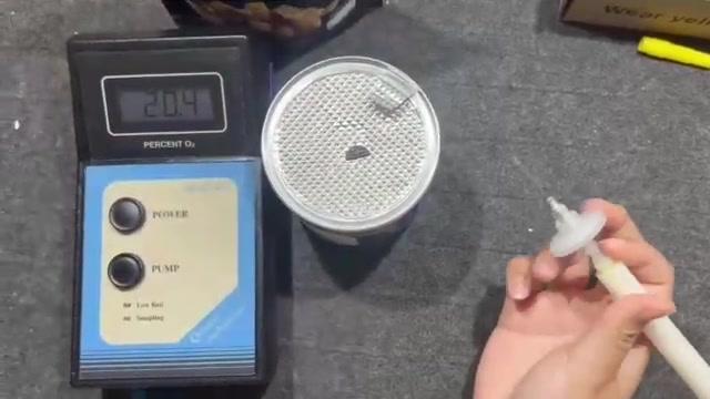 วิดีโอการวัดก๊าซ O2 ในกระป๋องขนม ด้วย QU-901 