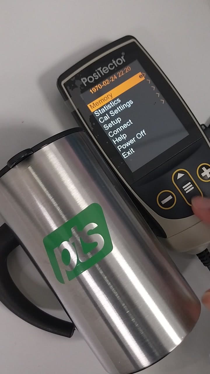 ทดสอบวัดความหนาสีสกรีนบนแก้วอลูมิเนียม