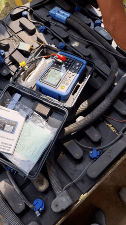 Demo เครื่องทดสอบแบตเตอรี่ Hioki BT3554 series _01-small-photo2