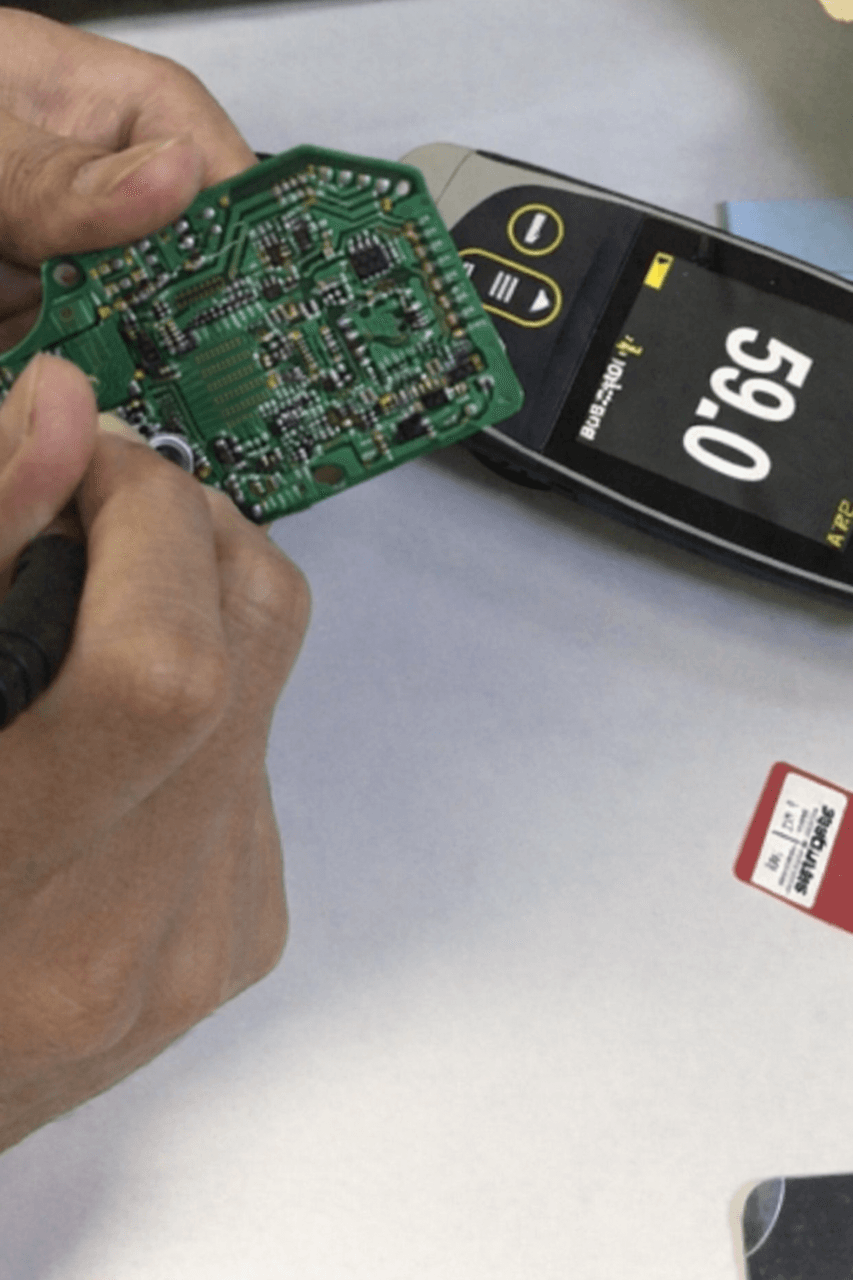 Demoวัดความหนาน้ำยาที่เคลือบอยู่บนแผ่นPCB -photo0