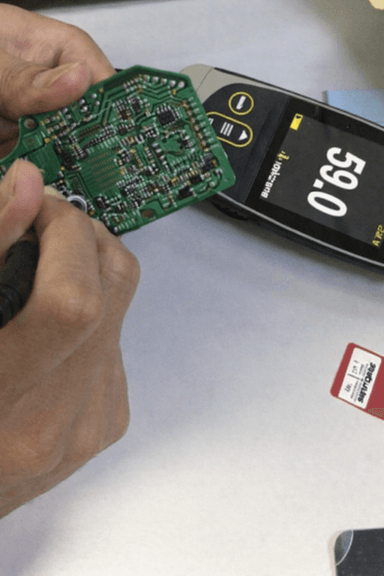 Demoวัดความหนาน้ำยาที่เคลือบอยู่บนแผ่นPCB