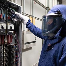 FLIR CM276 แคลมป์มิเตอร์ AC/Current 600.0A image