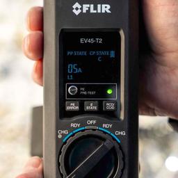 FLIR EV45-T2 อะแดปเตอร์ทดสอบ EV Charger พร้อมหัวเสียบ Type 2 และตัวแปลงเป็น Type 1 image