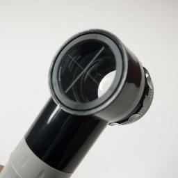 Peak 2028-10X กล้องขยายแบบครอบ มีไฟและสเกล | กำลังขยาย 10 เท่า image