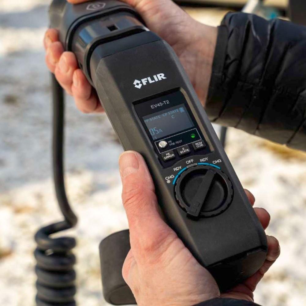 FLIR EV45-T2 อะแดปเตอร์ทดสอบ EV Charger พร้อมหัวเสียบ Type 2 และตัวแปลงเป็น Type 1 image