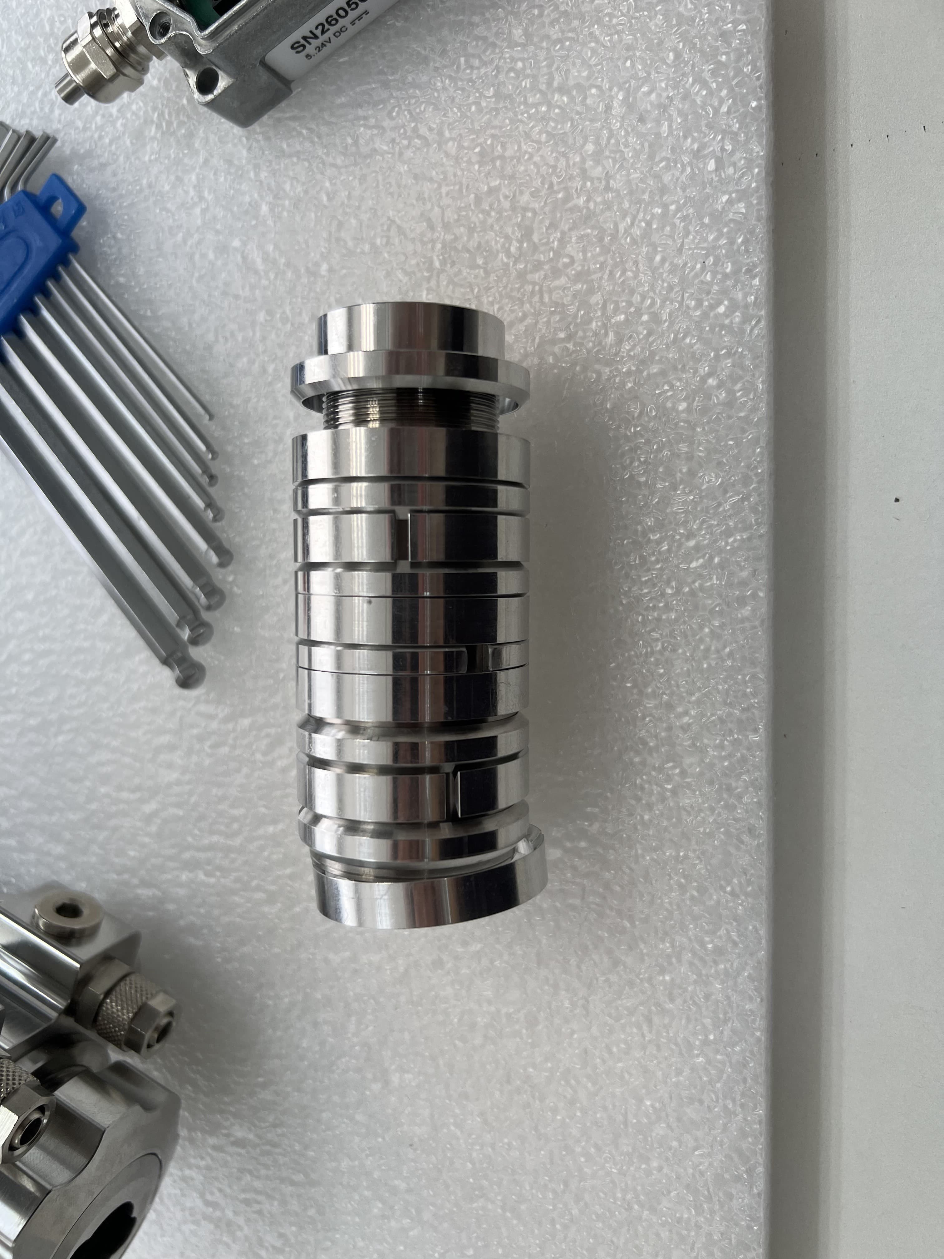 Optris ACXI80MWAK2 – Assembling Kit for Xi80 Water Cooling Housing (with Air Purge)