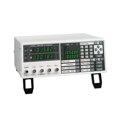 HIOKI 3504-40 เครื่องวัดค่าความจุไฟฟ้า (Capacitance Meter) Built-in RS-232C