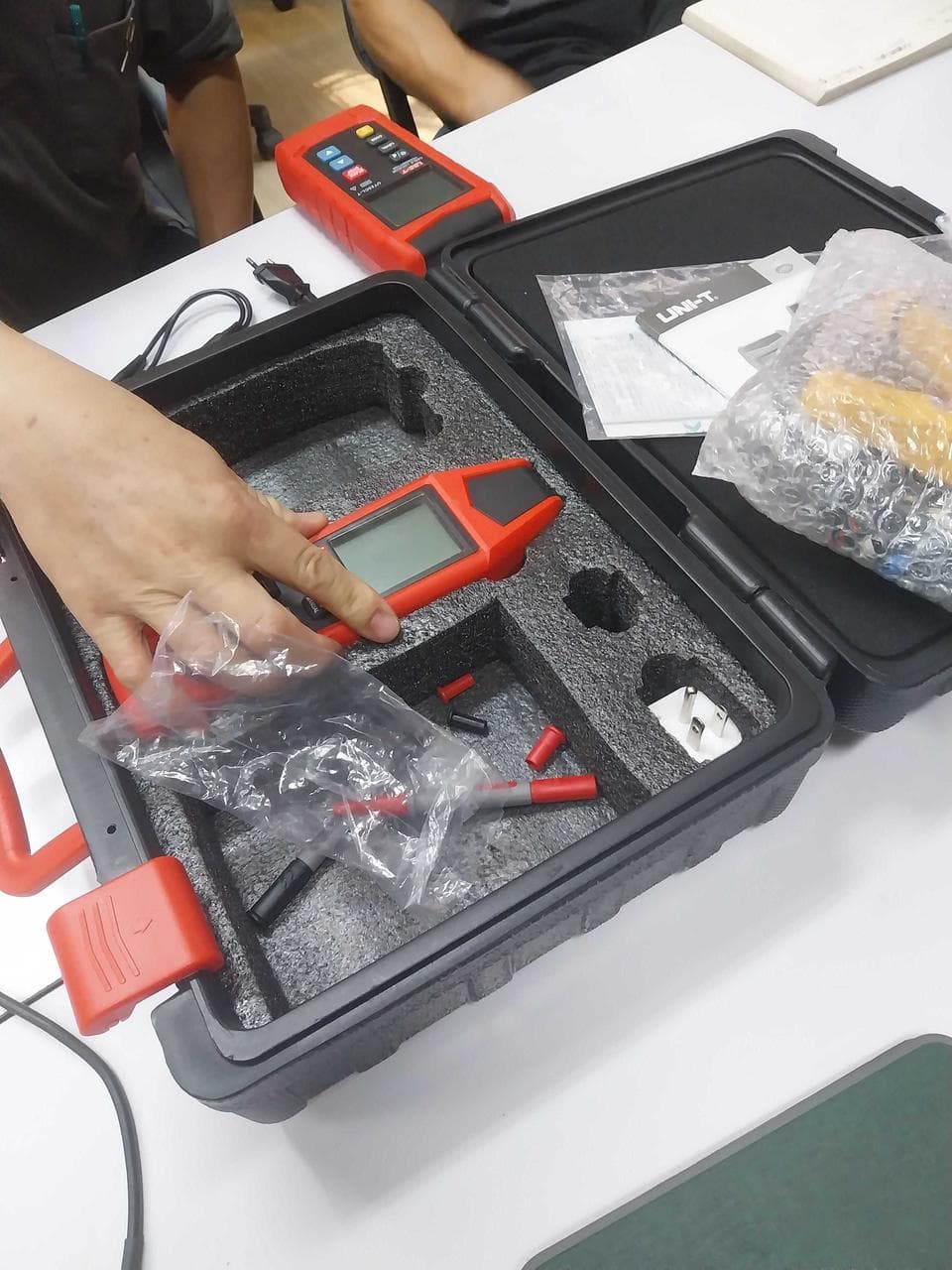 สอนการใช้งานเครื่องวัดในงานตรวจสอบมอเตอร์และไฟฟ้า-photo2