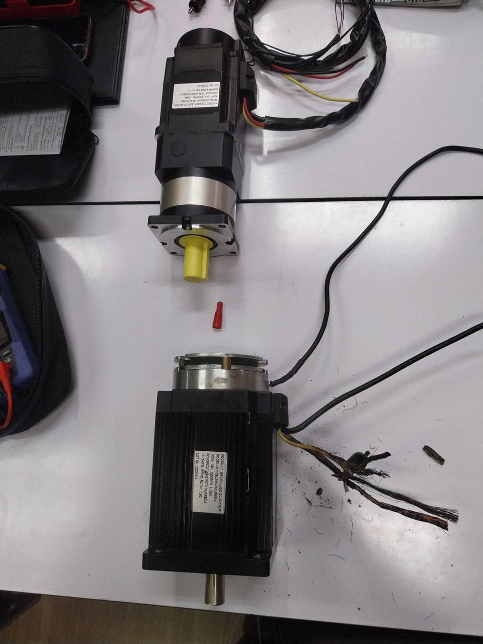 สอนการใช้งานเครื่องวัดในงานตรวจสอบมอเตอร์และไฟฟ้า-photo4