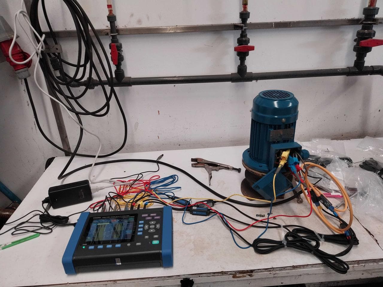 ส่งเครื่อง Hioki PQ3198-94 และสอนการใช้งาน-photo1